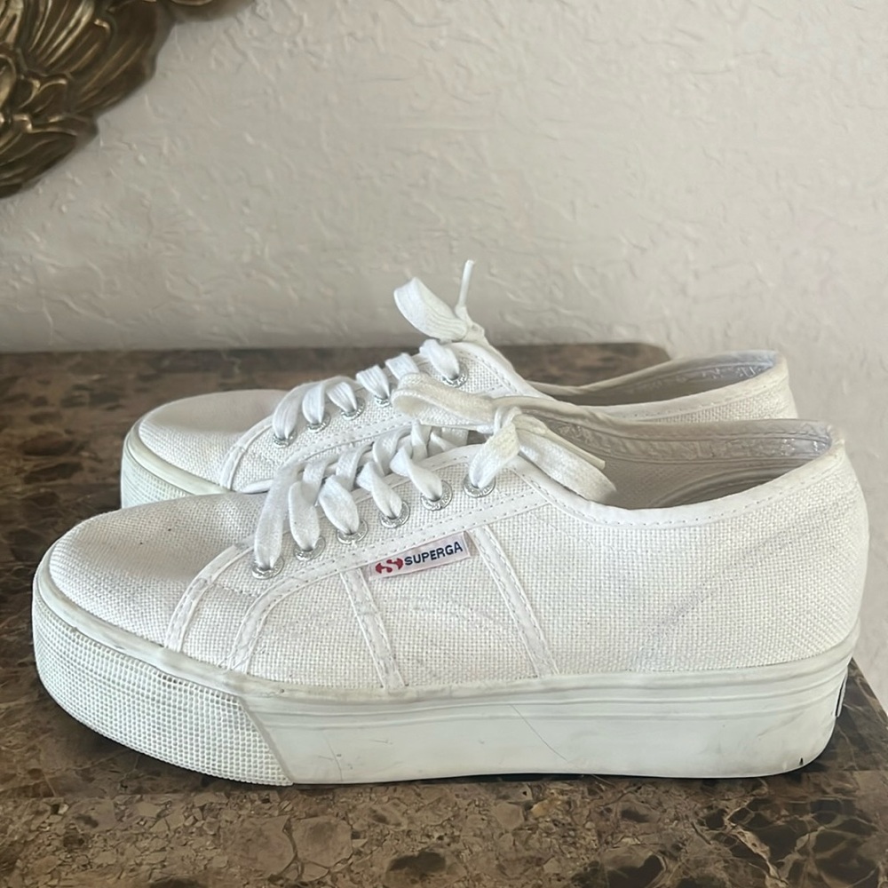 SUPERGA TENNIS SHOES